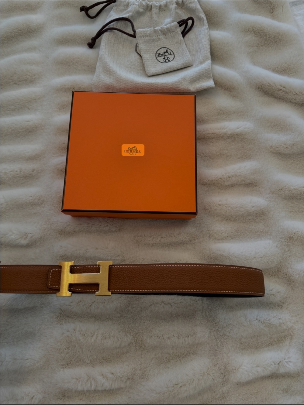 Hermes H BELT BUCKLE & REVERSIBLE LEATHER STRAP 32 MM - Picture 3 of 7